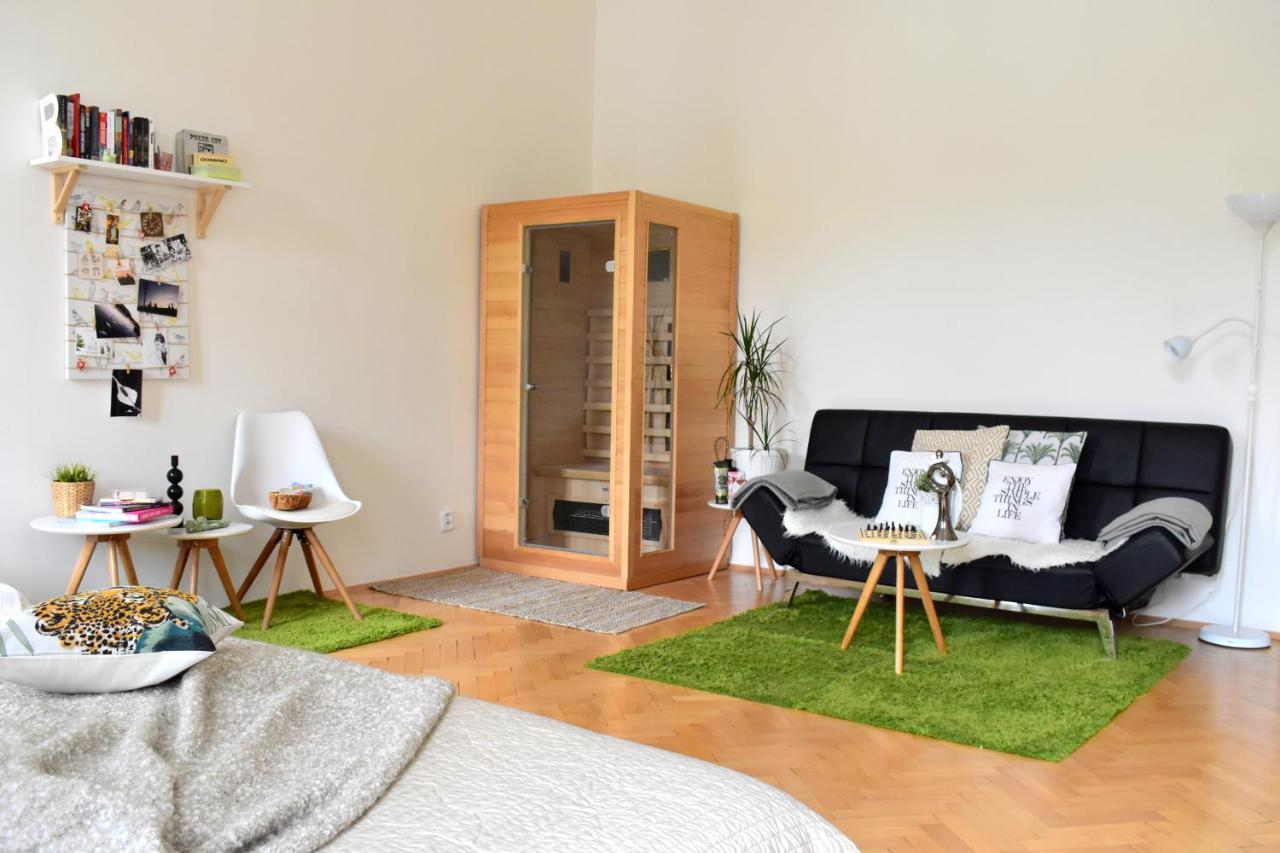Wellness Apartments Florenc Praga Exterior foto