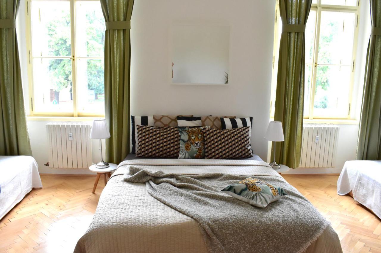 Wellness Apartments Florenc Praga Exterior foto